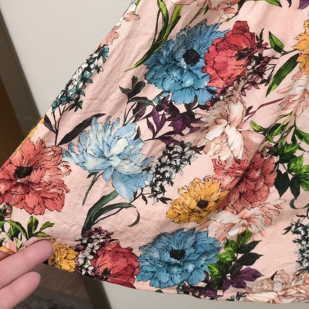 Chic MNG Casuals Floral Mini Dress - Effortless Elegance - Fun - Flirty - EUC - Picture 2 of 11